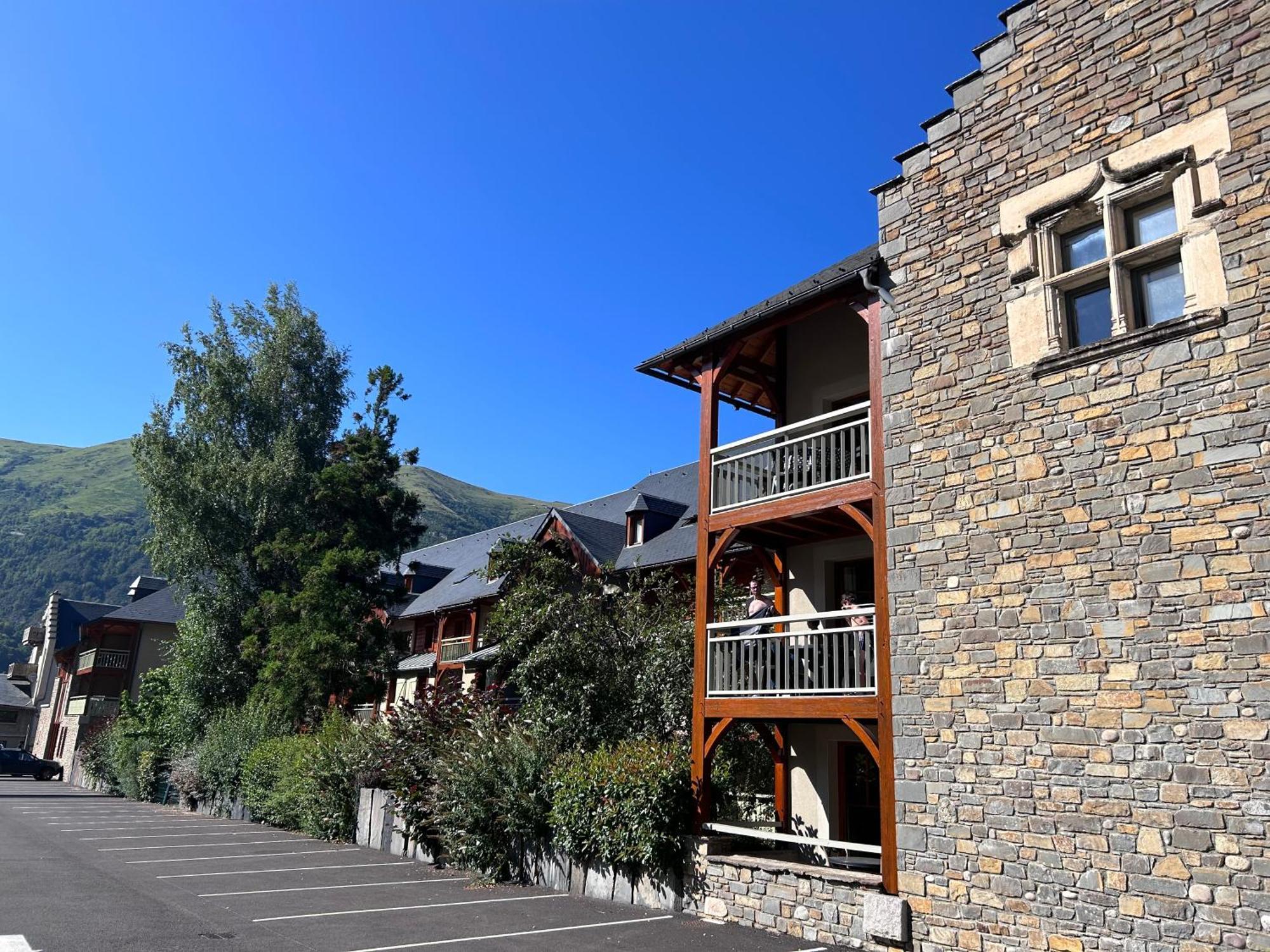 Le Rioumajou 2 - Grand T4 - Piscine - Centre St Lary Apartamento Saint-Lary-Soulan Exterior foto